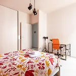 F2 Court Metrage Centre Ville Clermont-Fd